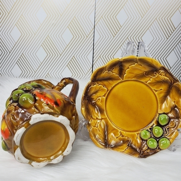 Vintage Nasco Japan Ceramic Pitcher‎ and - Raised Leaves & Saucer Fruit. - Picture 5 of 10
